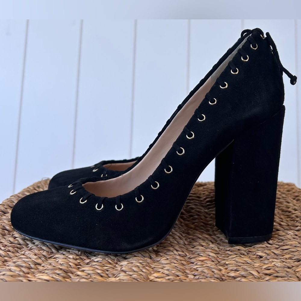 Karl Lagerfeld Women’s Sugar Black Suede Heels Gold Eyelet Detail Size 7M‎